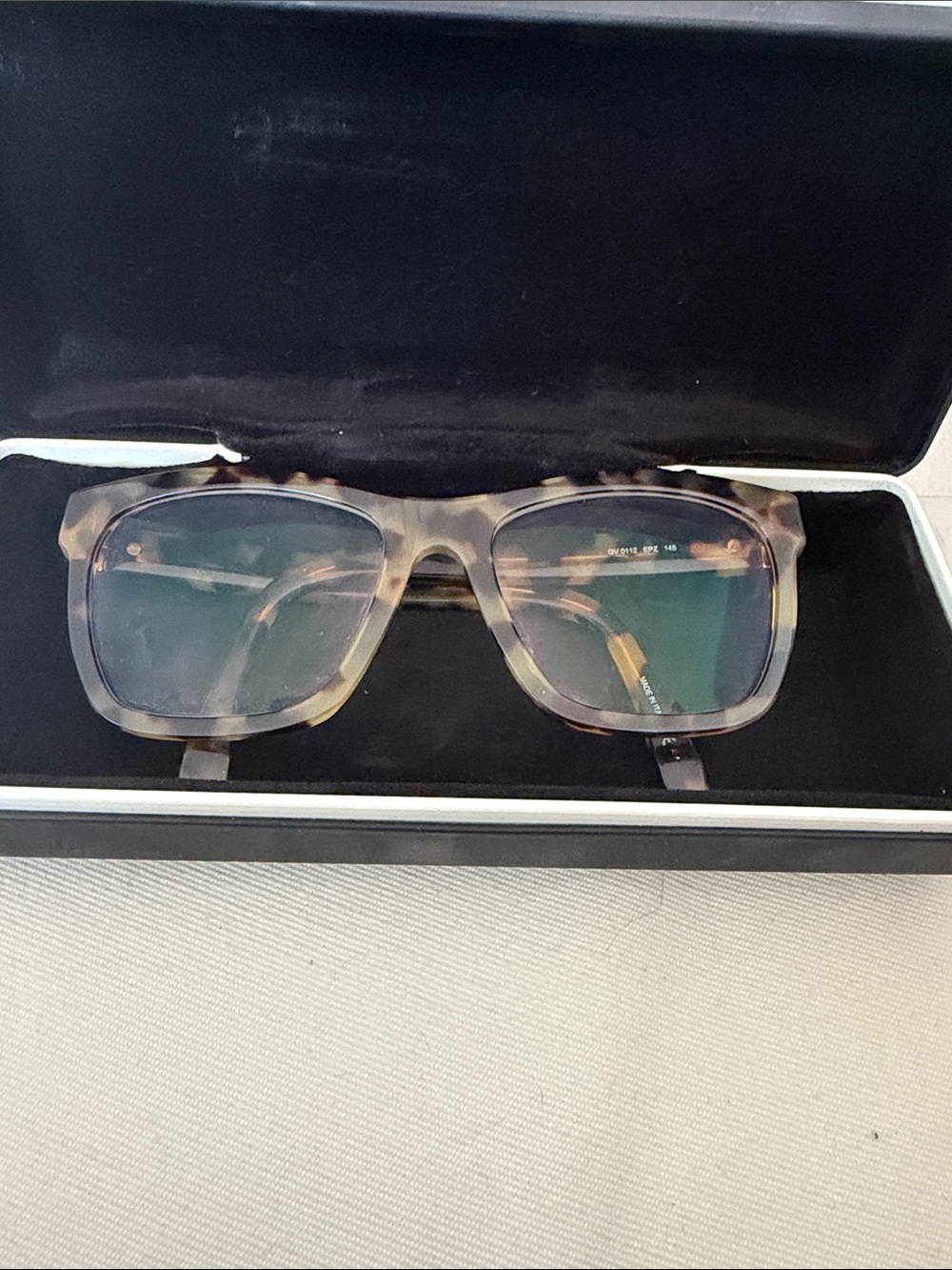 Givenchy Tortoiseshell Frame Readers - Picture 4 of 5